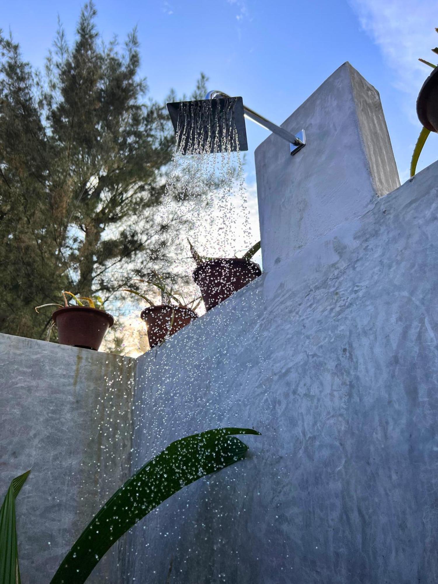 Amaroo Hikkaduwa Exterior foto